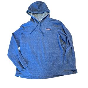 Women’s Vineyard Vines Sweatshirt 
Size XL, hood with strings, blue